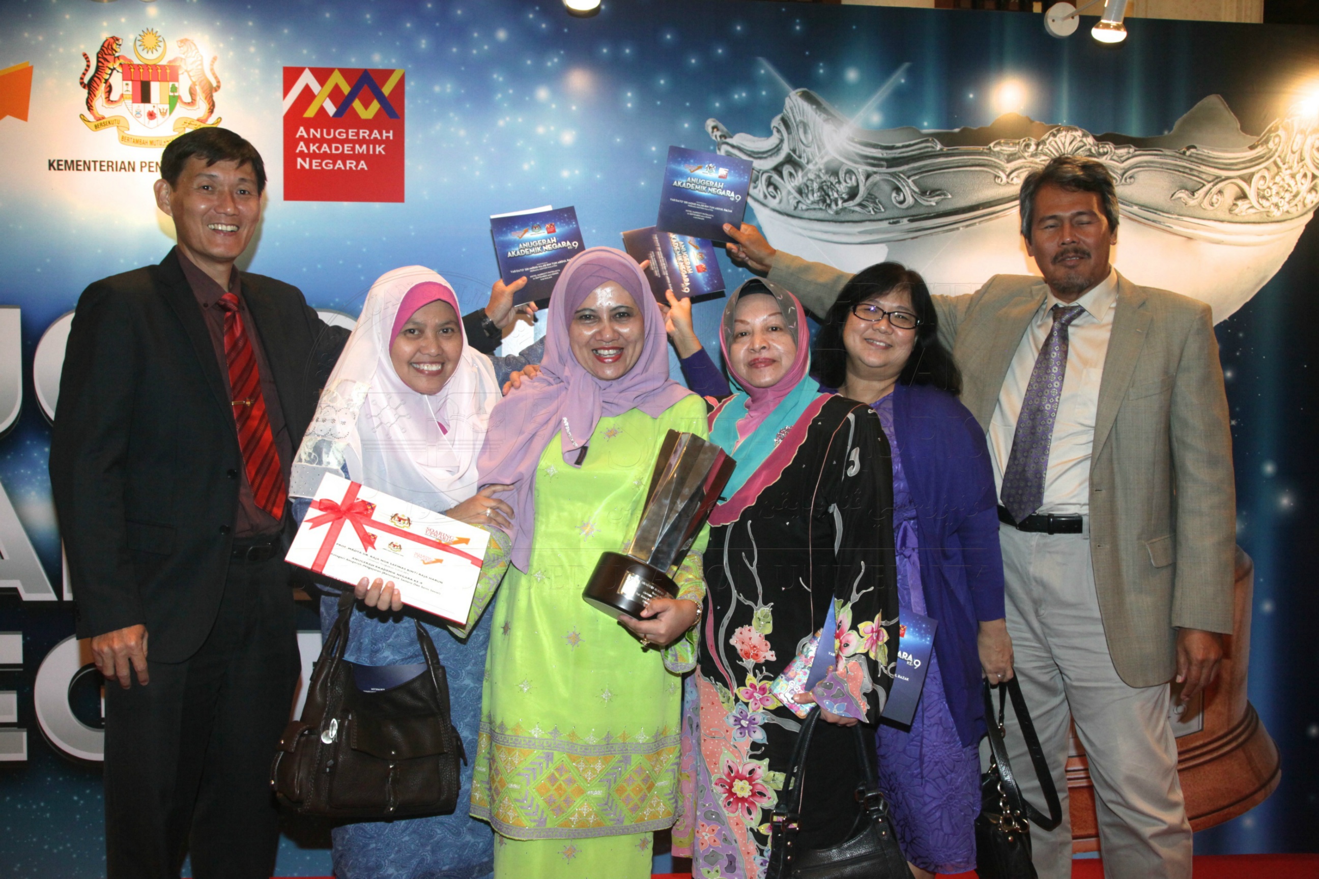 PRO15 147 AKN IMG 1425